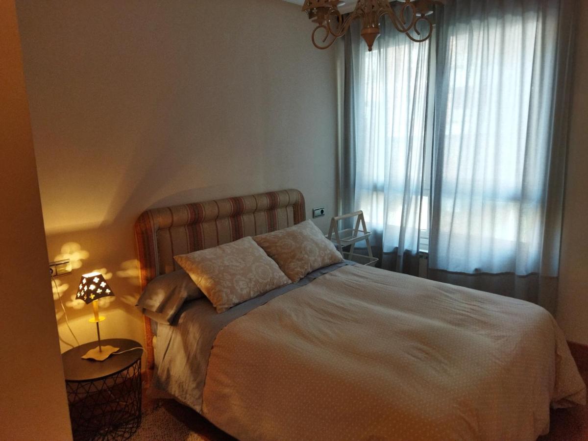 Centrico Apartamento Oviedo Parking Y Wifi Gratuitos Admite Mascotas エクステリア 写真