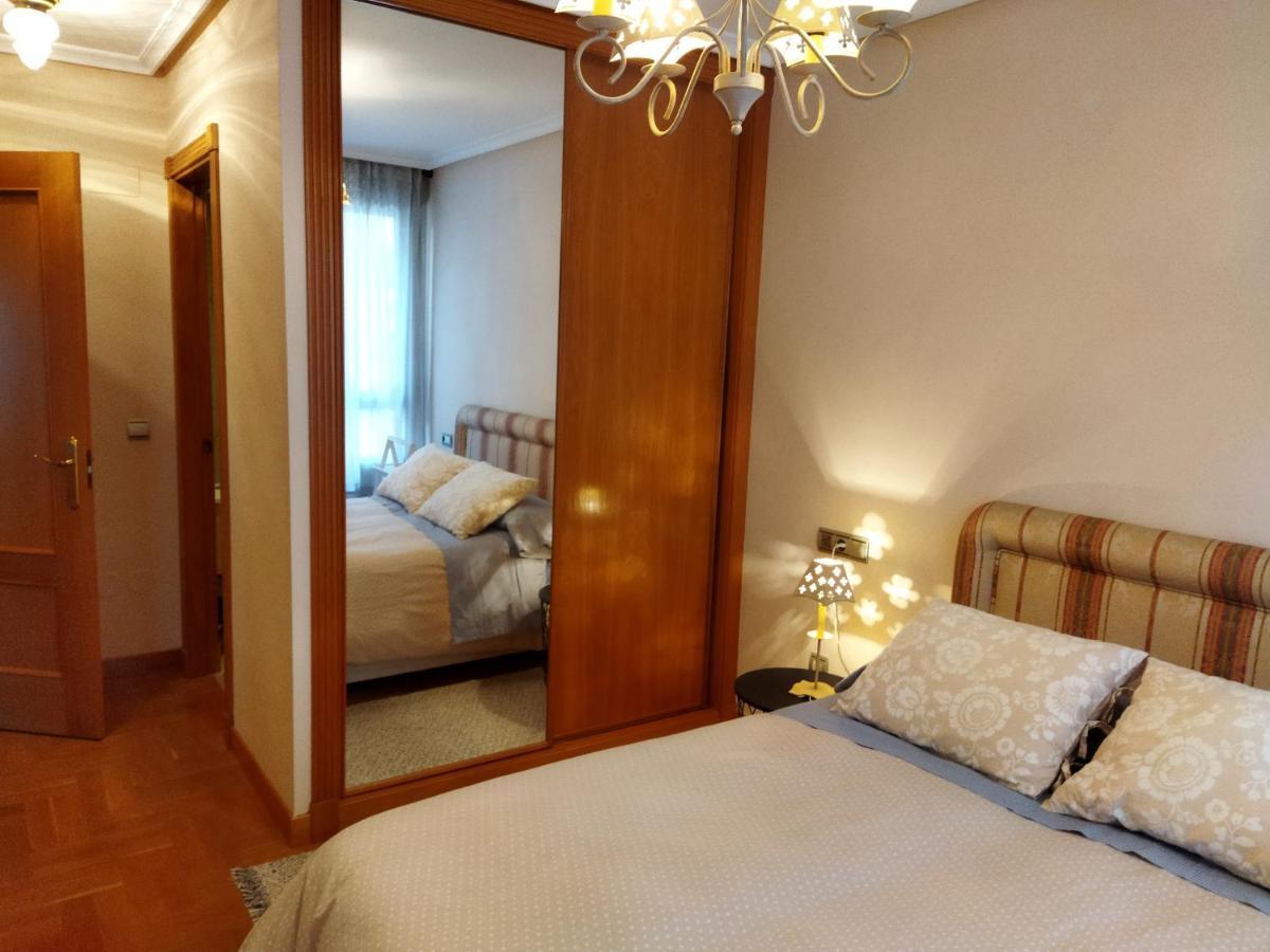 Centrico Apartamento Oviedo Parking Y Wifi Gratuitos Admite Mascotas エクステリア 写真