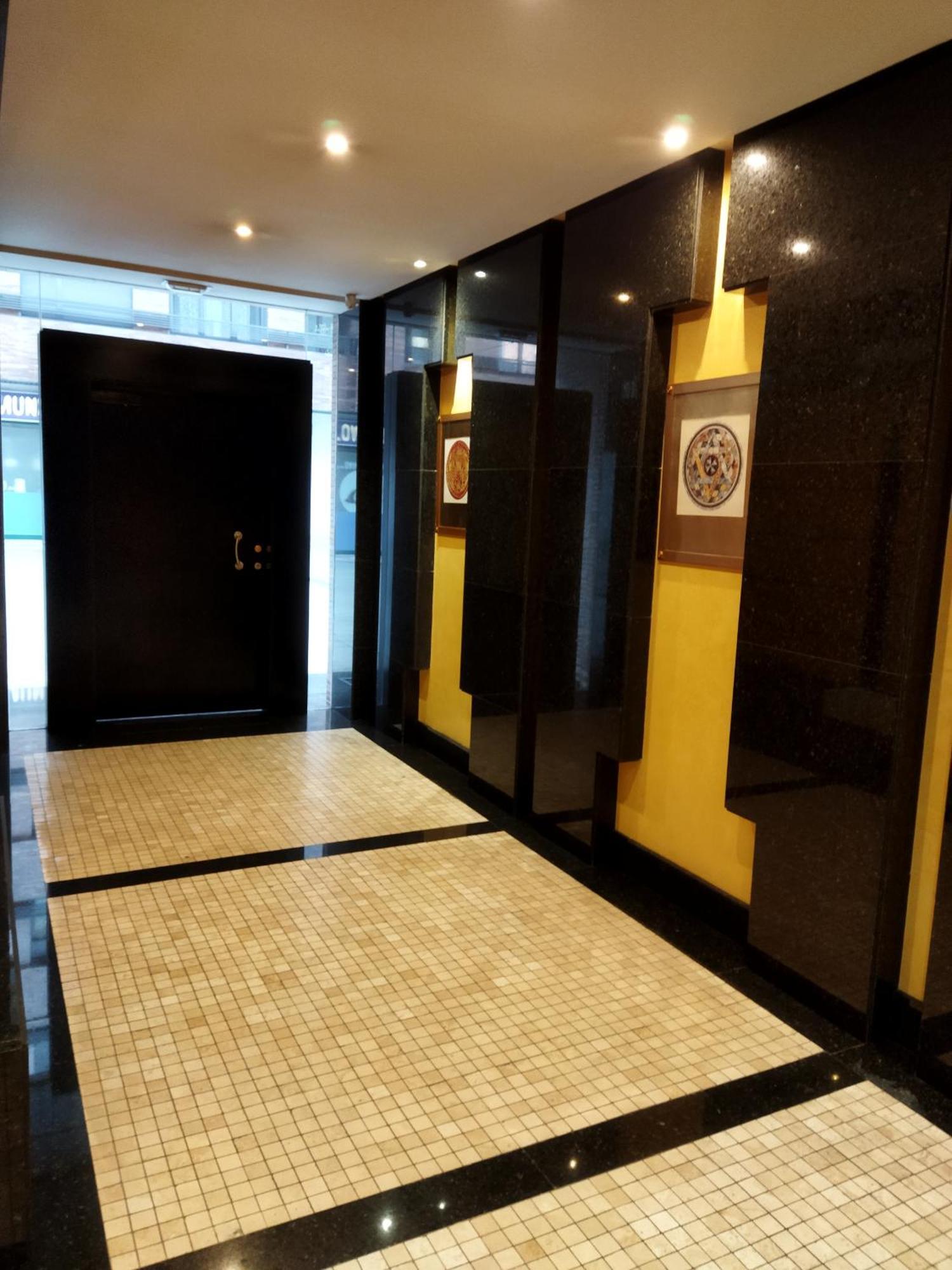 Centrico Apartamento Oviedo Parking Y Wifi Gratuitos Admite Mascotas エクステリア 写真