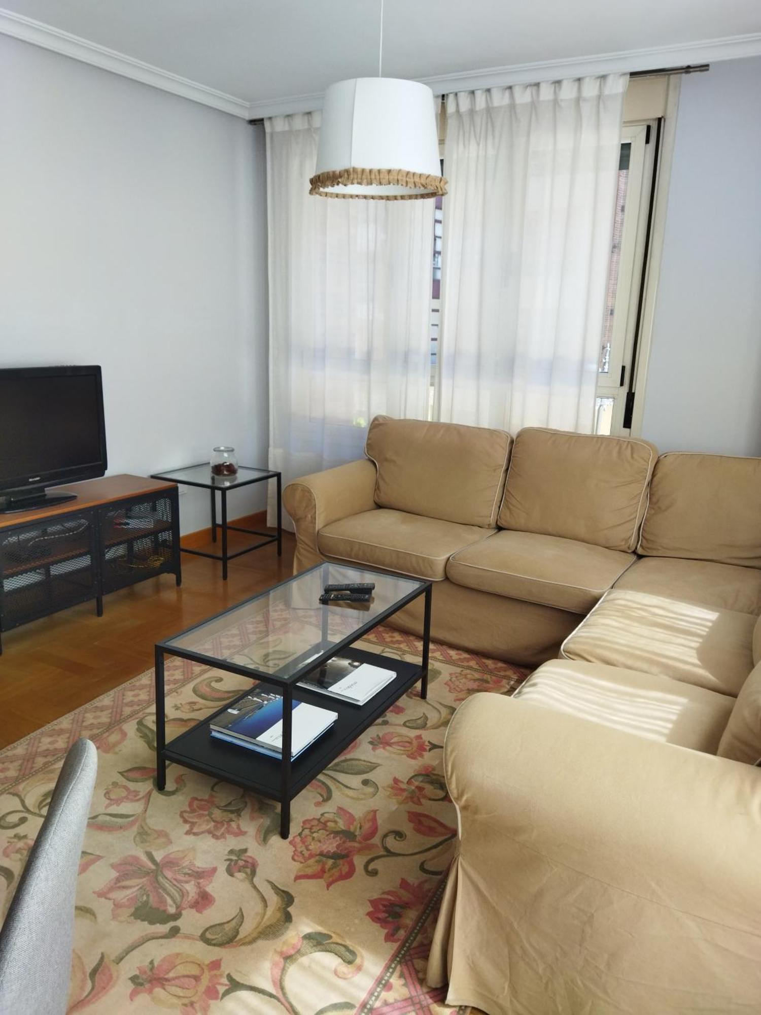 Centrico Apartamento Oviedo Parking Y Wifi Gratuitos Admite Mascotas エクステリア 写真